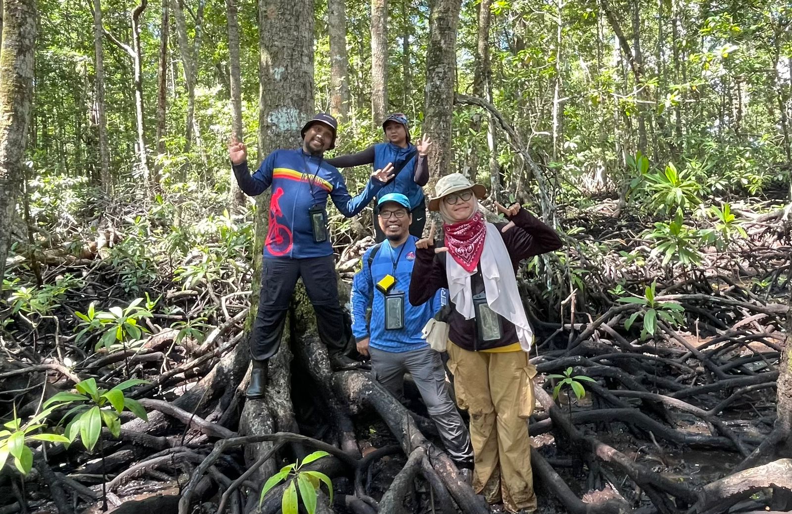 Carbon Academy Desa: Building Local Capacity for Community-Based Carbon Initiatives